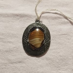 🎈3/$15🎈Vintage Cora Craft Pendant With Faux Agate Stone